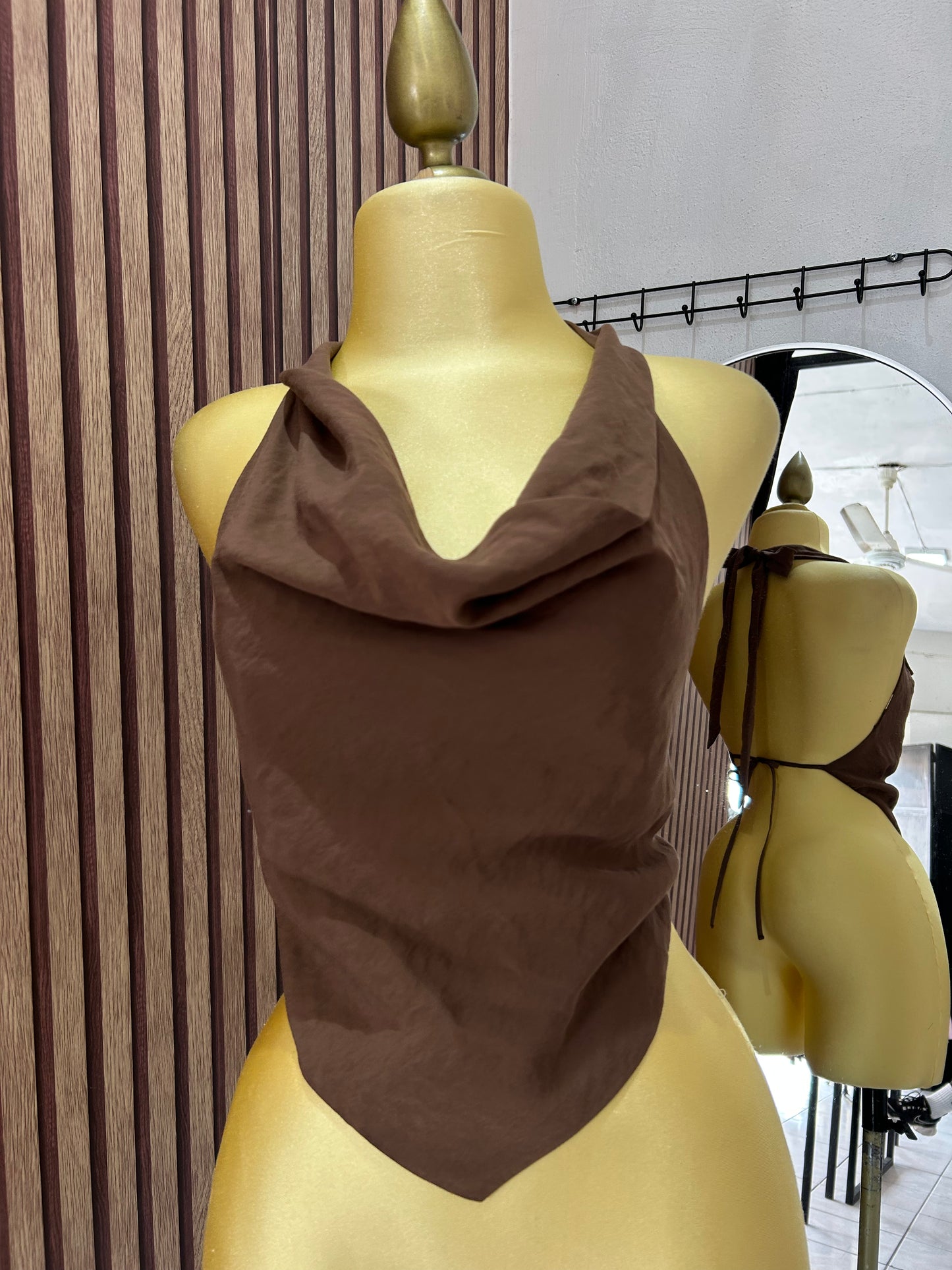 Blusa halter (ZARA)