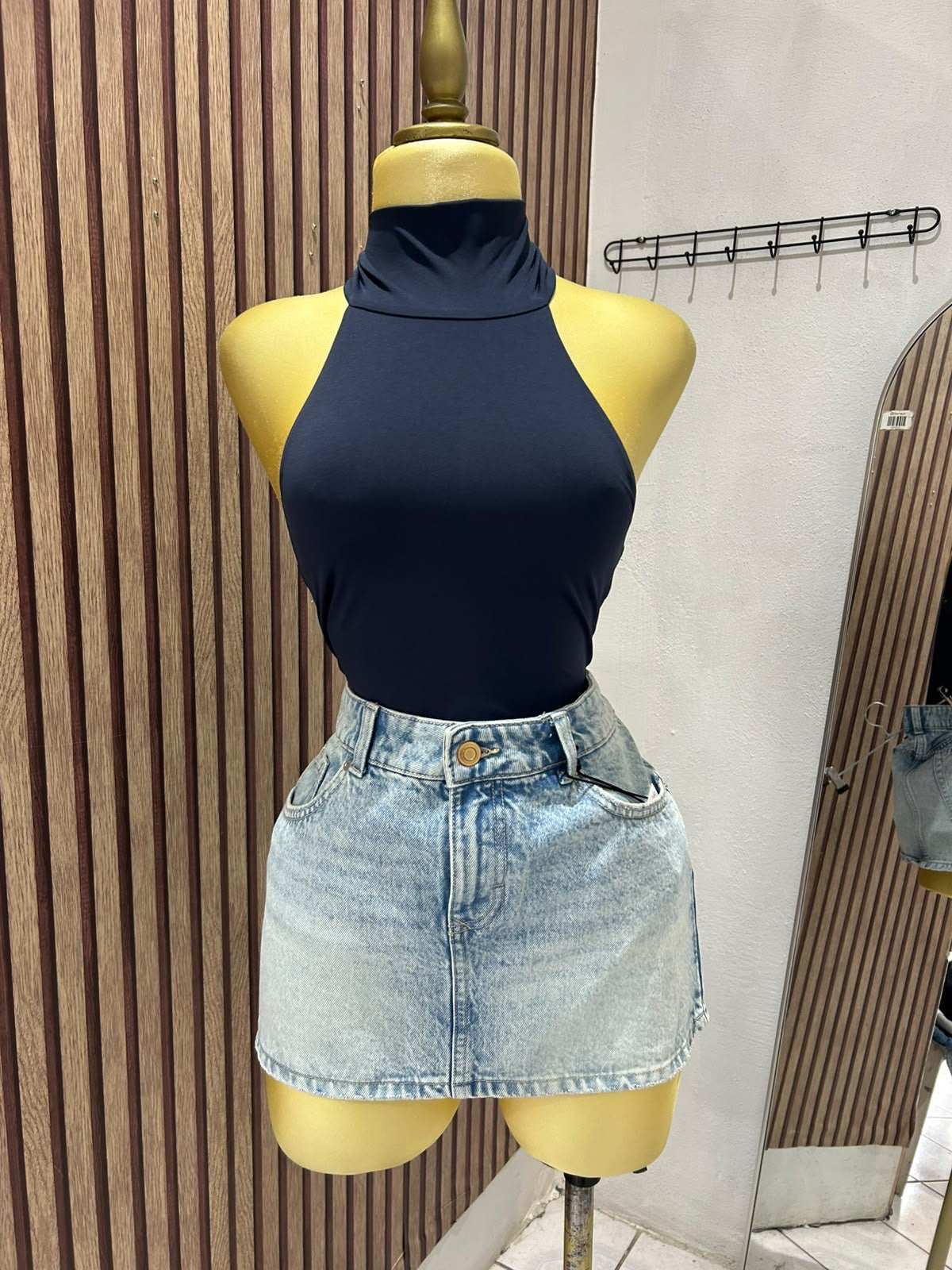 Blusa halter azul marino