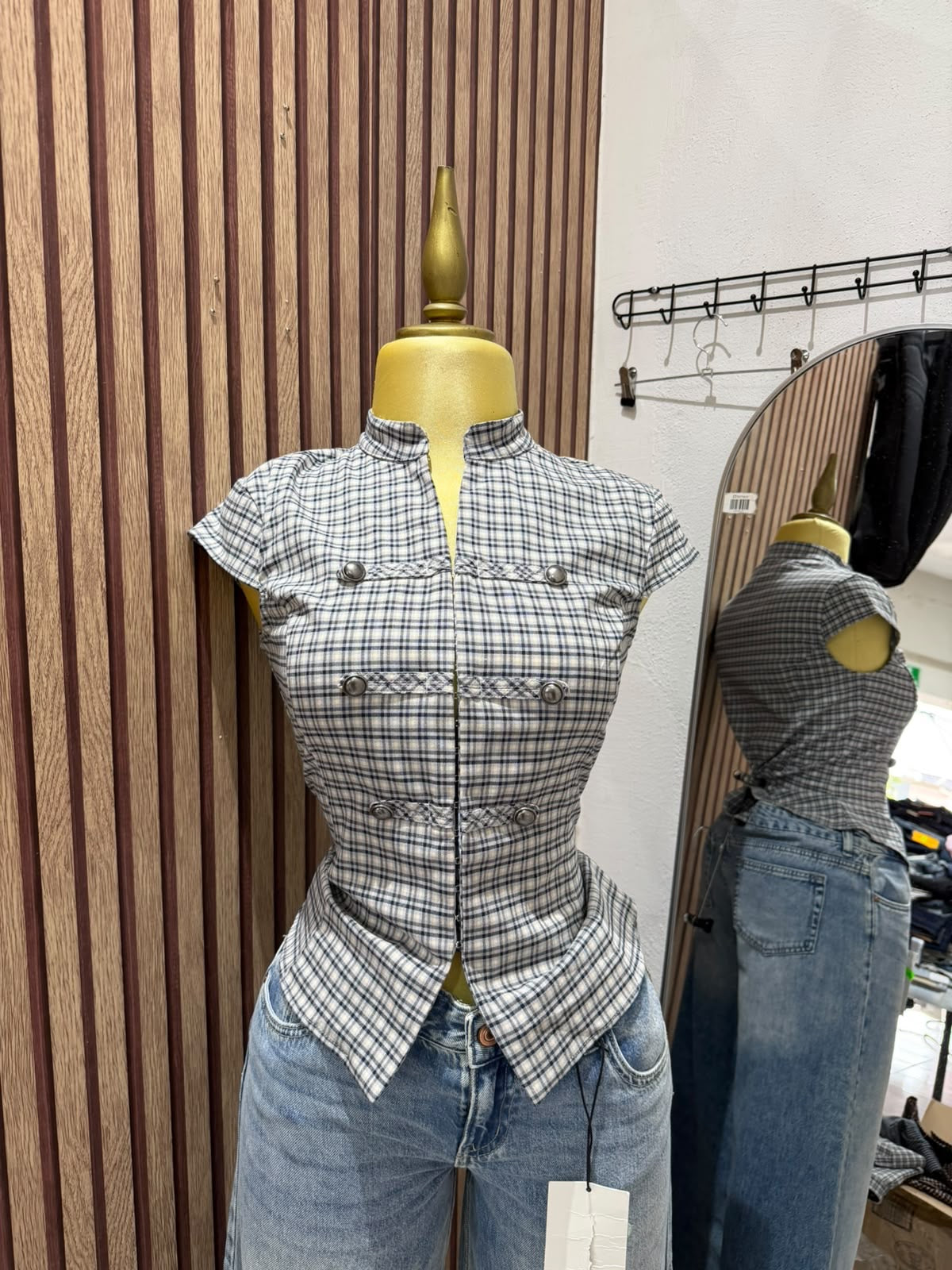 Camisa de cuadros azul y blanca Pull&Bear